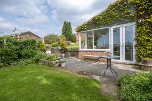 Garden Room- click for photo gallery